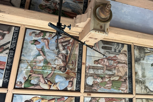 Ostrau Kassettendecke mit Messinstrument