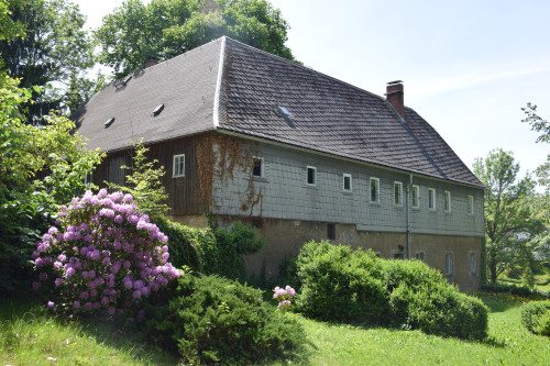Gebäude des Pfarrguts in Dittersbach